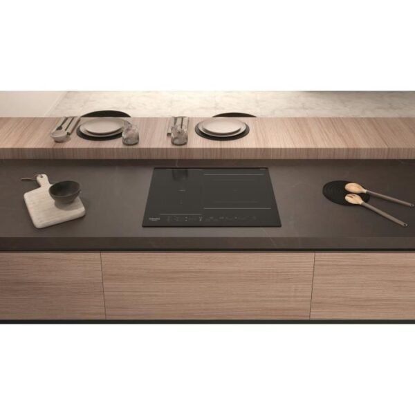 Buy with crypto HOTPOINT HB2760BNE - Induction hob - 3 zones - 7200W total - L 59 cmX D 51 cm - Black-2
